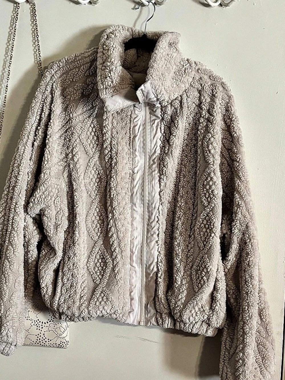 Thread & Supply Cable Stitch Fleece Jacket Cream XL